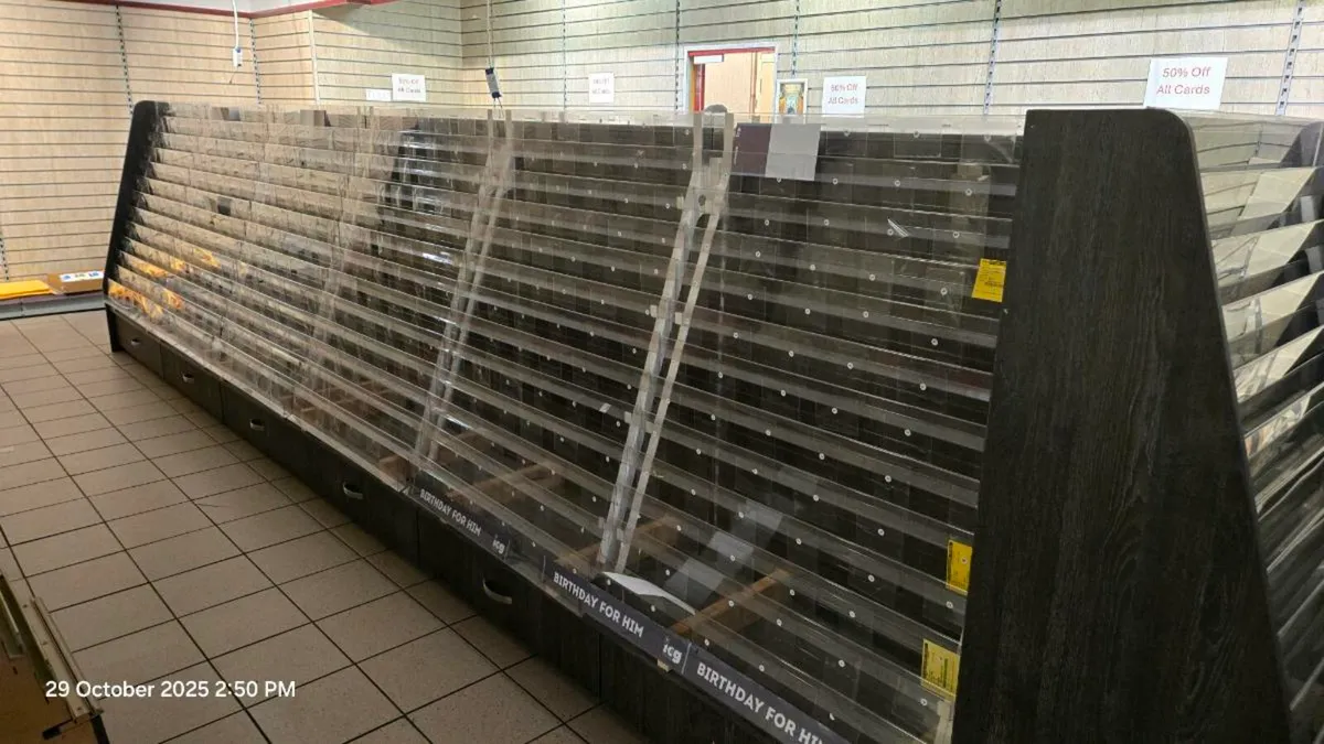 Card stands - Image 2