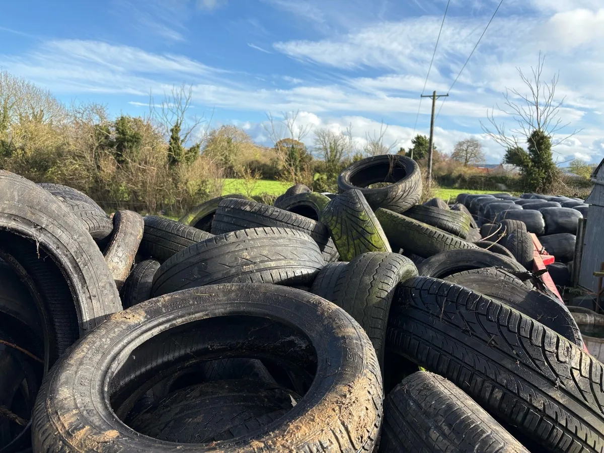 Silage pit Tyres delivered for free. - Image 2