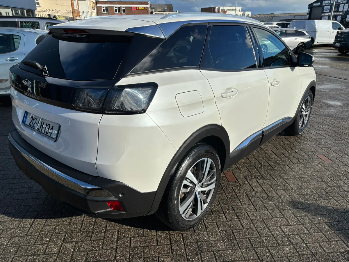 2021 Peugeot 3008 Allure 1.2 - Image 4