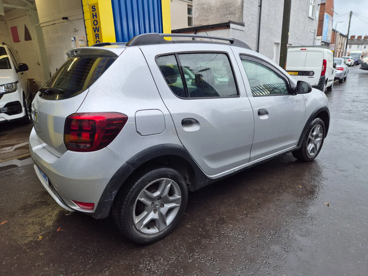 Dacia Sandero Stepway 2018 - Image 2