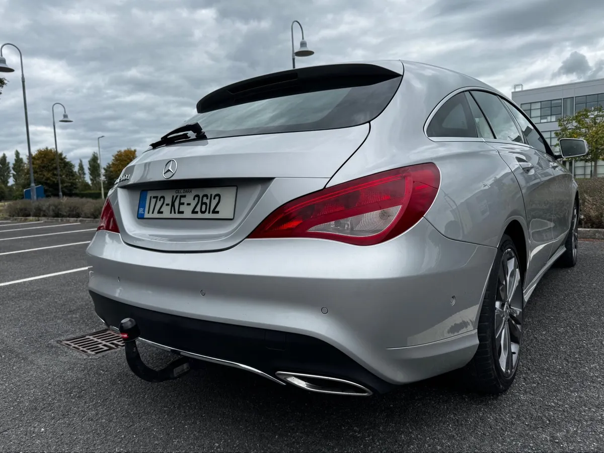 Mercedes Benz CLA200d - Image 2