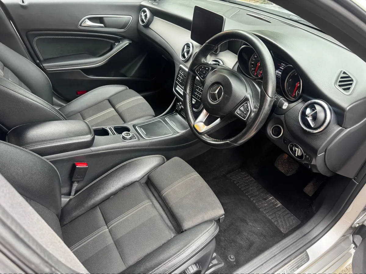 Mercedes Benz CLA200d - Image 3