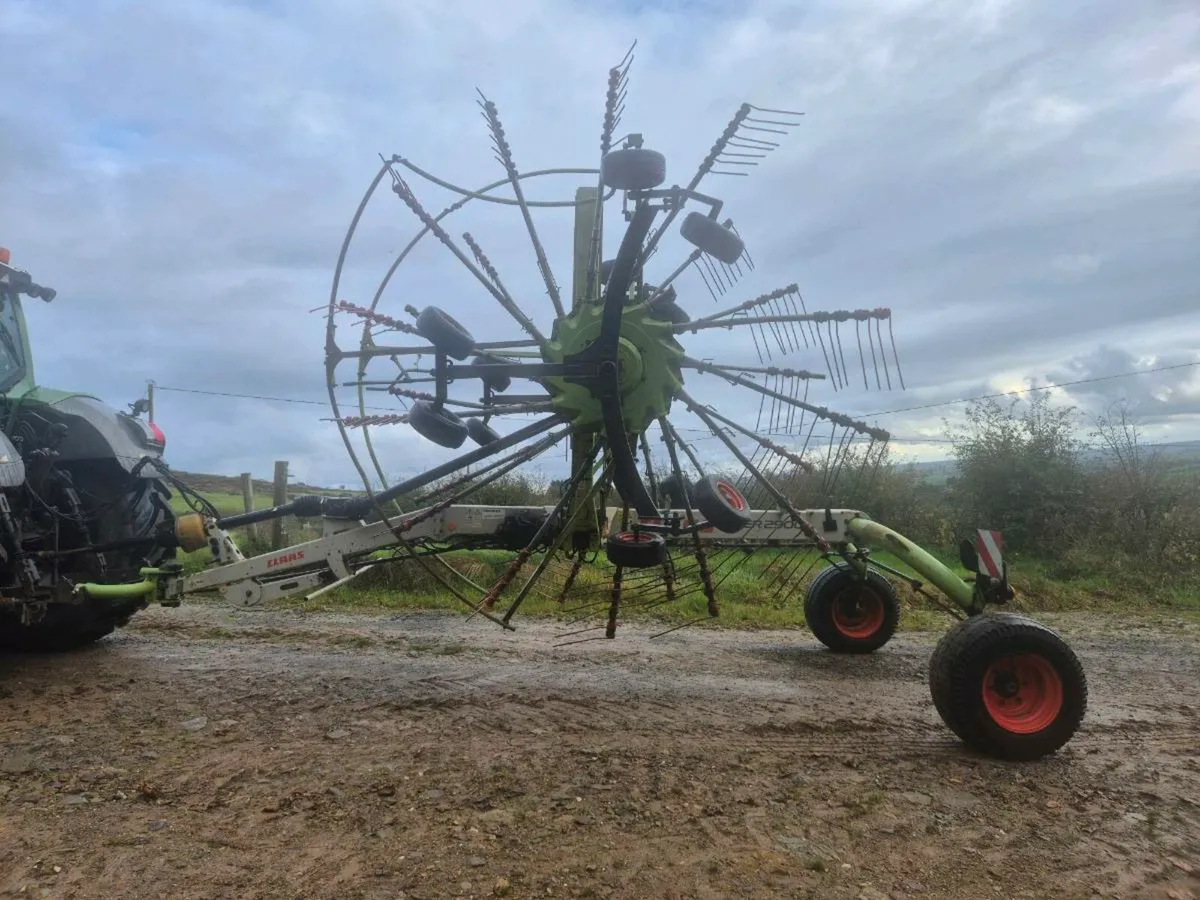 Claas liner 2900 - Image 2