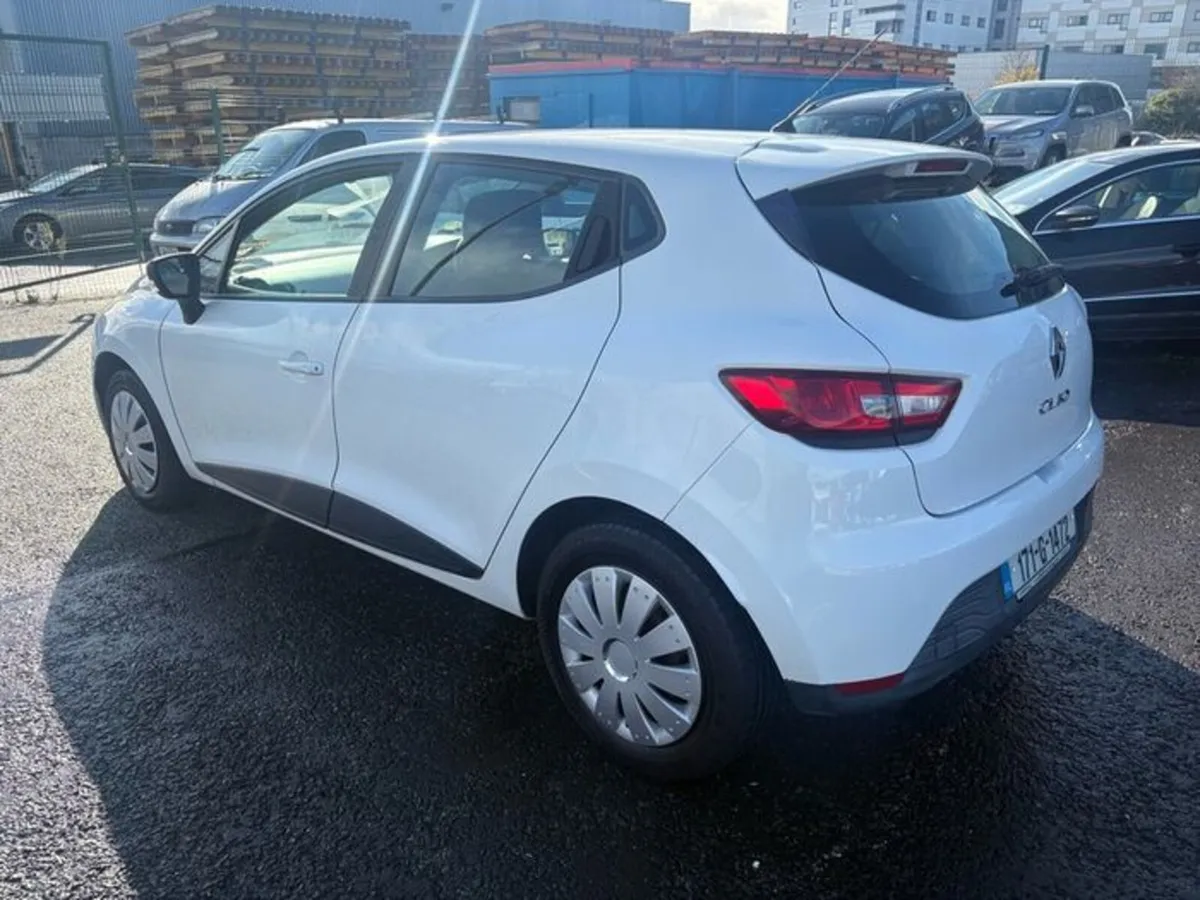 2017 Renault Clio 1.1L Petrol NCT 01/2027 Low Mile - Image 4