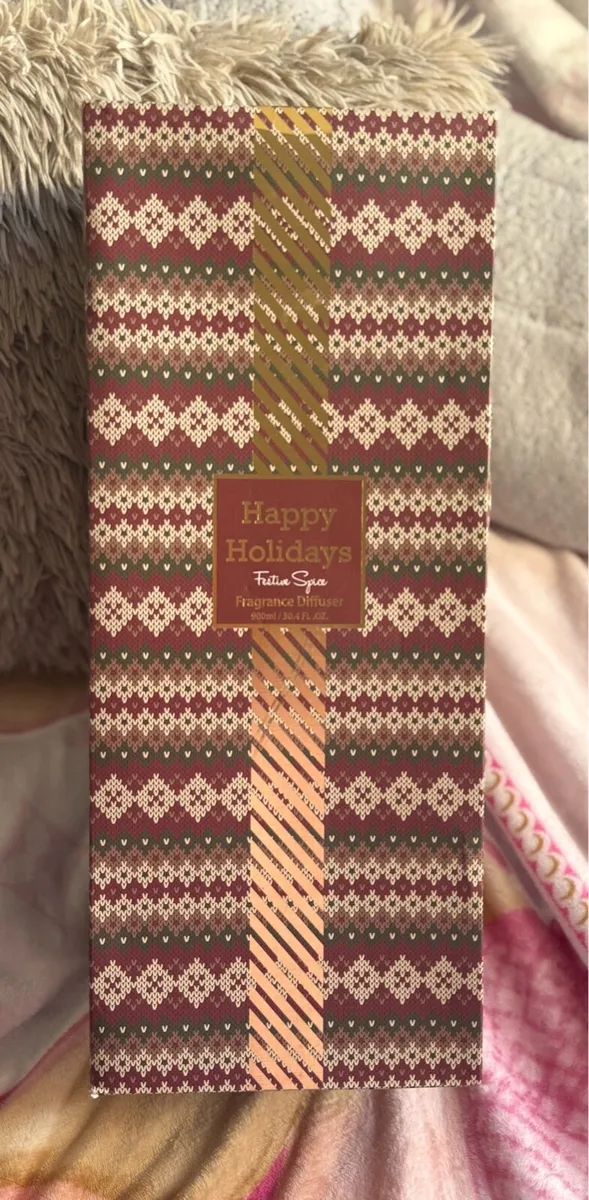 Christmas Diffuser - Image 1