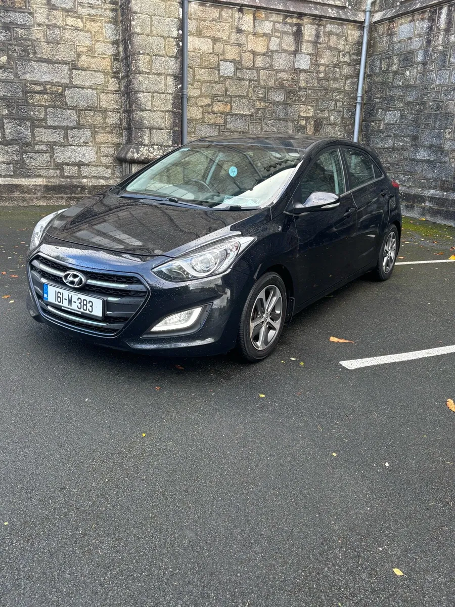 2016 Hyundai i30 1.4 Petrol High Spec - Image 2