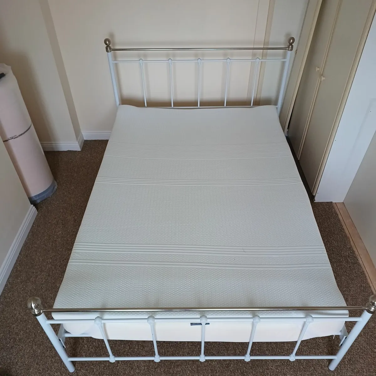 Double Bed (4'6") - Image 2