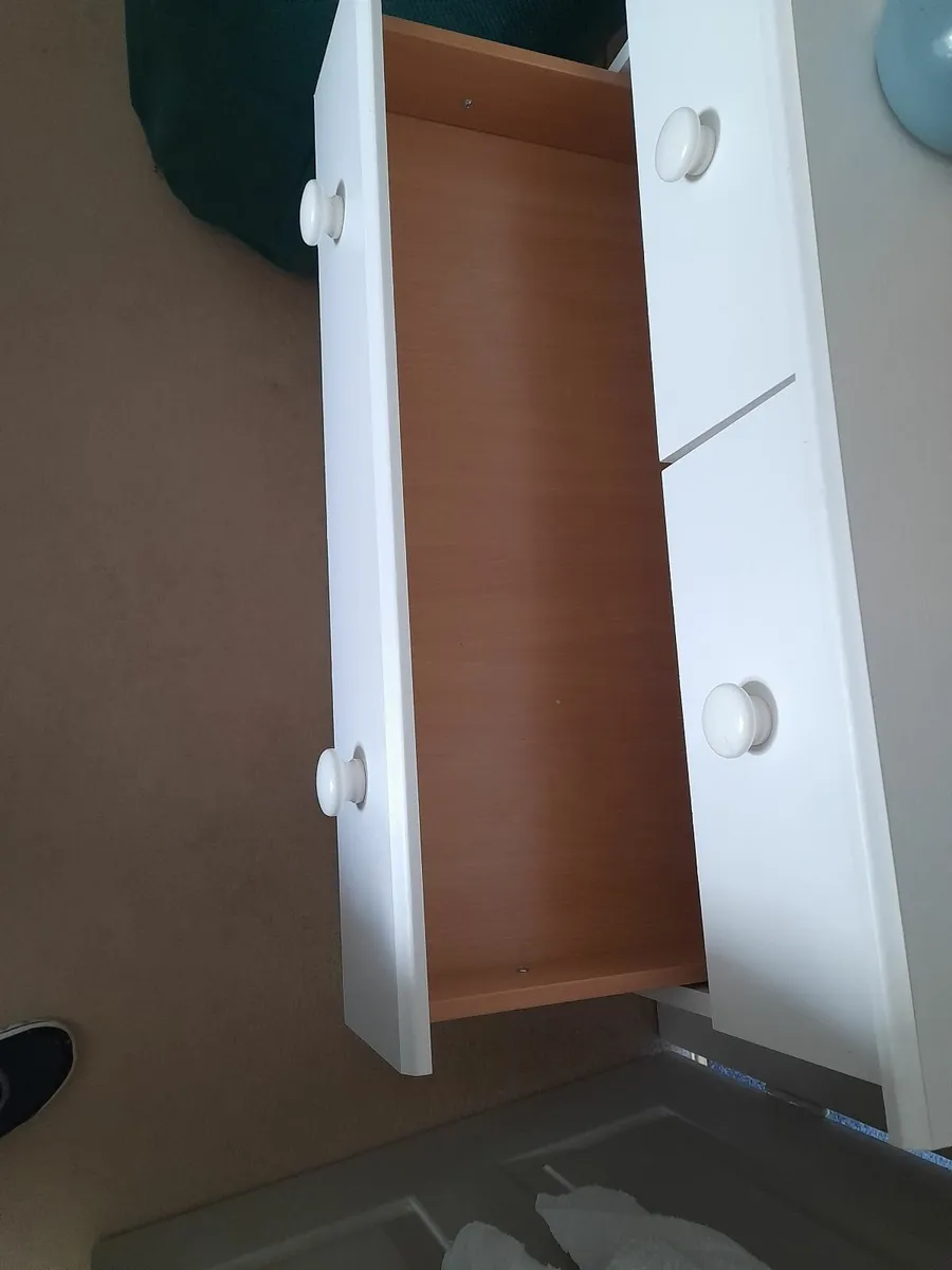 Chest of drawers. - Image 2