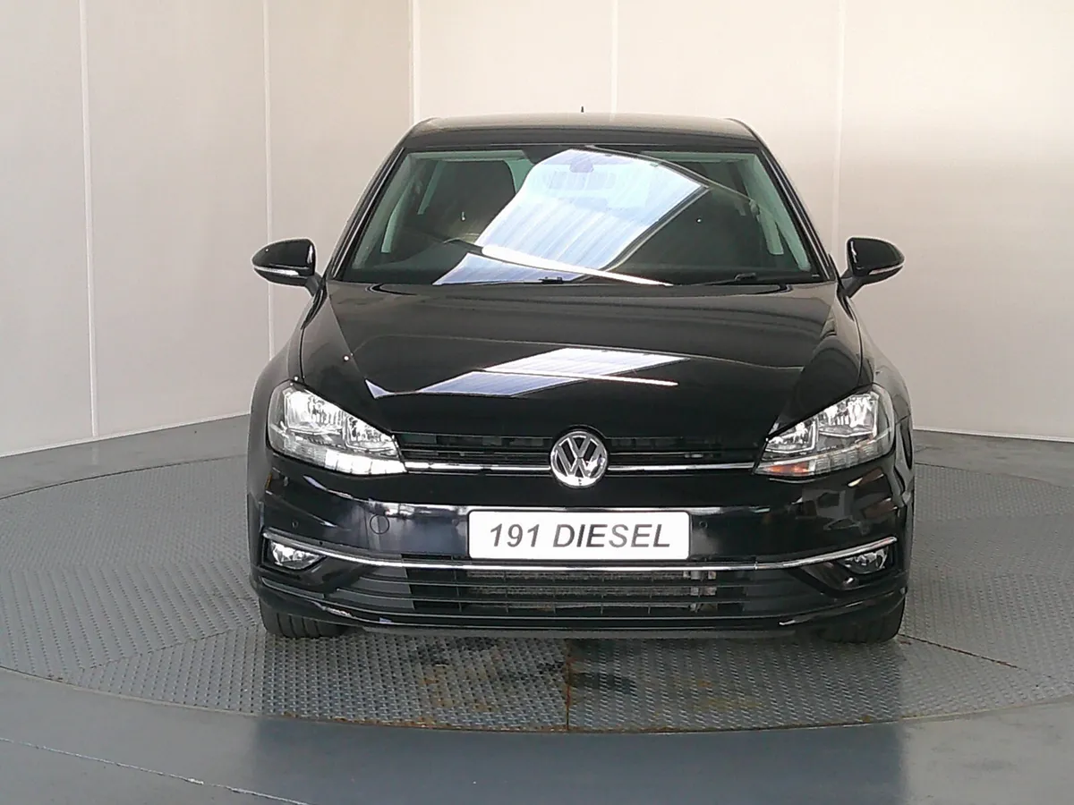 Volkswagen Golf 2019 - Image 2