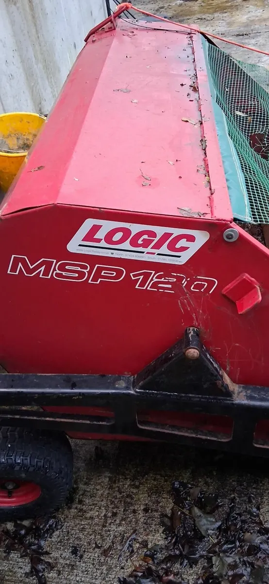 Road sweeper - Image 2