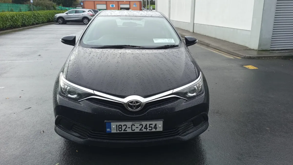 TOYOTA AURIS / 2018 / 1.4 DIESEL / MANUAL - Image 2