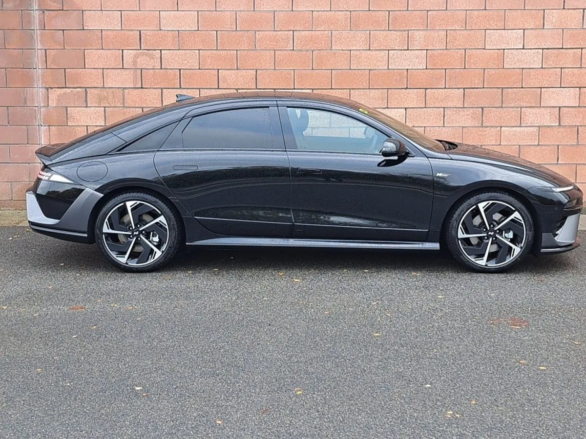 Hyundai Ioniq 6 N-line Model 84 K/wh Battery With - Image 4