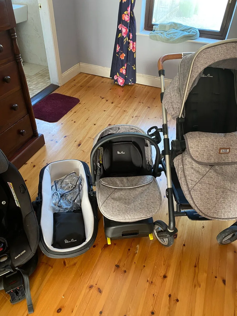 Buggy travel system and cot - Image 4