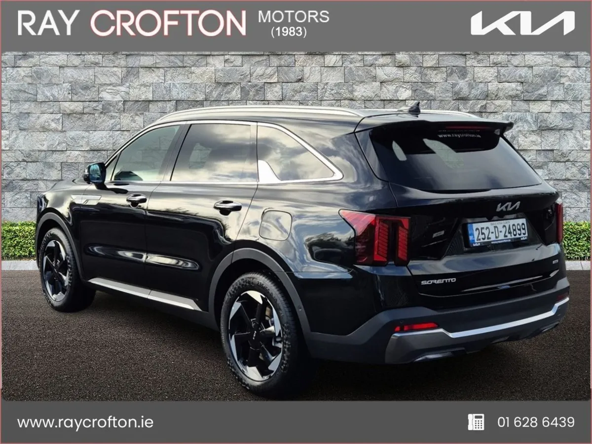Kia Sorento 1.6 Litre Petrol Plug-in Hybrid - Image 4