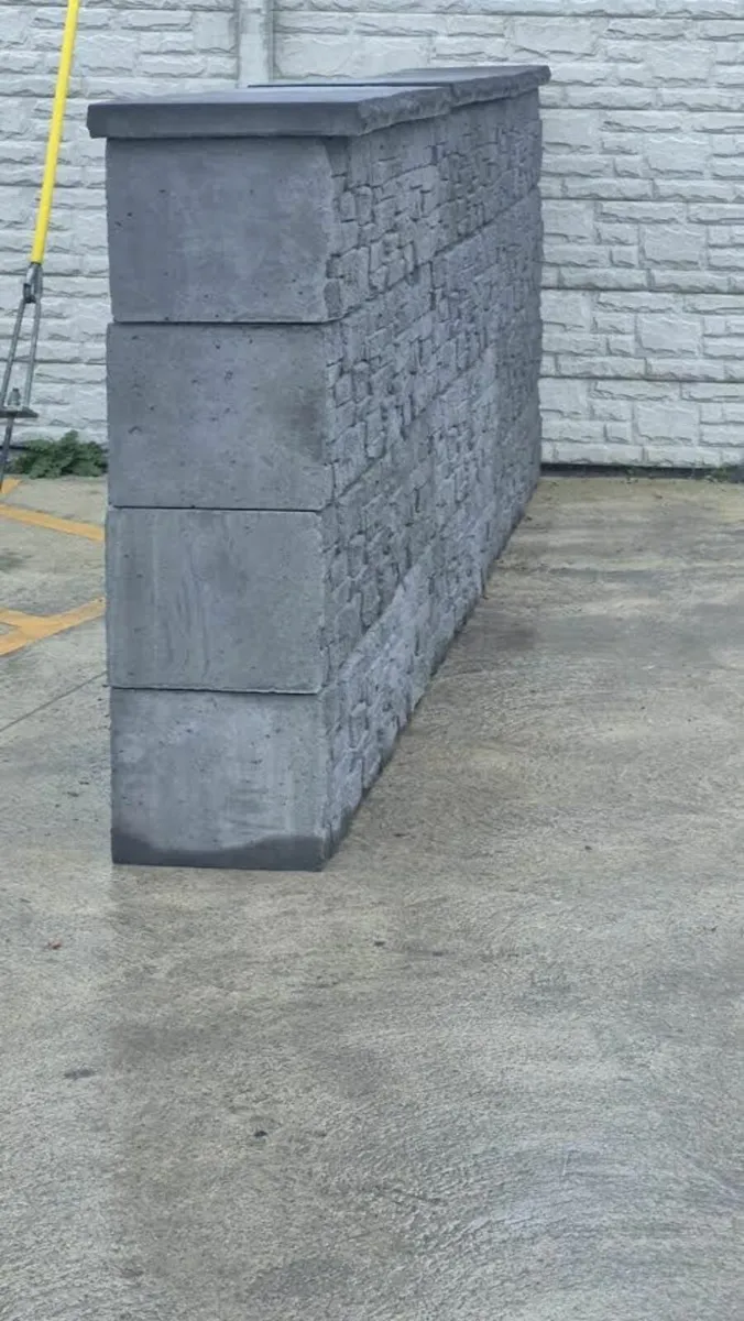 Precast Concrete Lego block wall- Stone Effect - Image 2