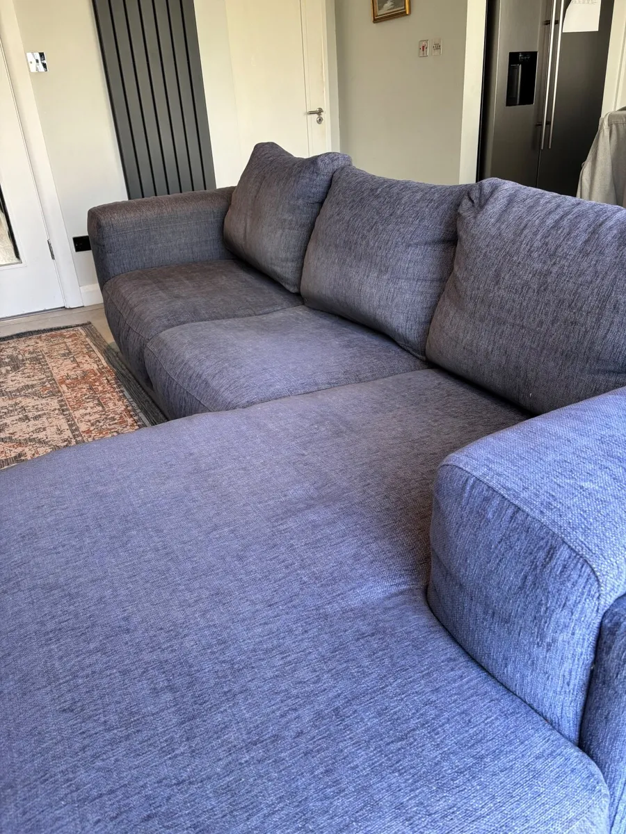 L shape sofa - Image 1