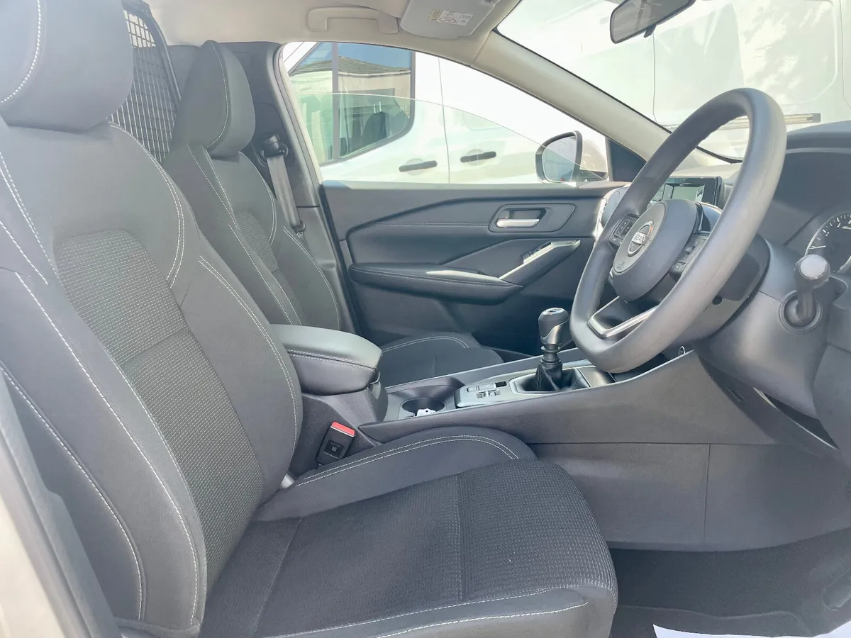 Nissan Qashqai 1.3 Petrol MHEV 2 Seat Van,2023 - Image 4