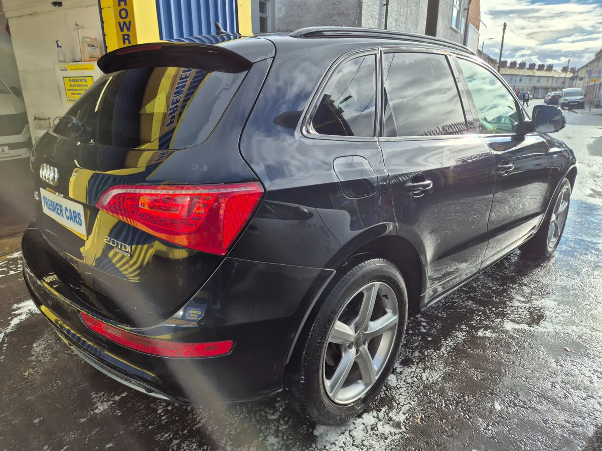 Audi Q5 2009 - Image 2