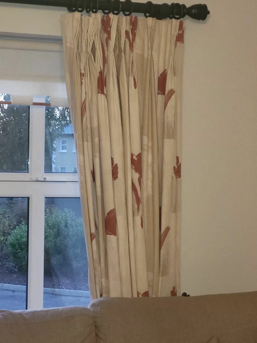 Curtains - Image 4
