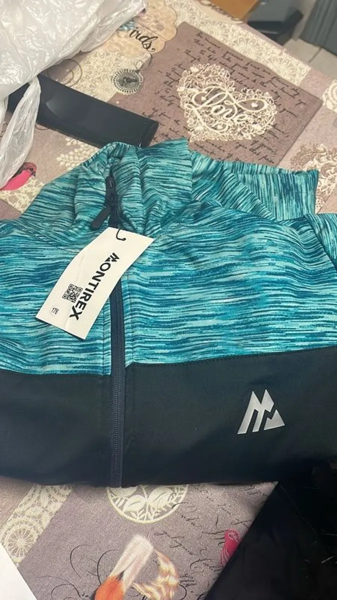 tracksuits - Image 2