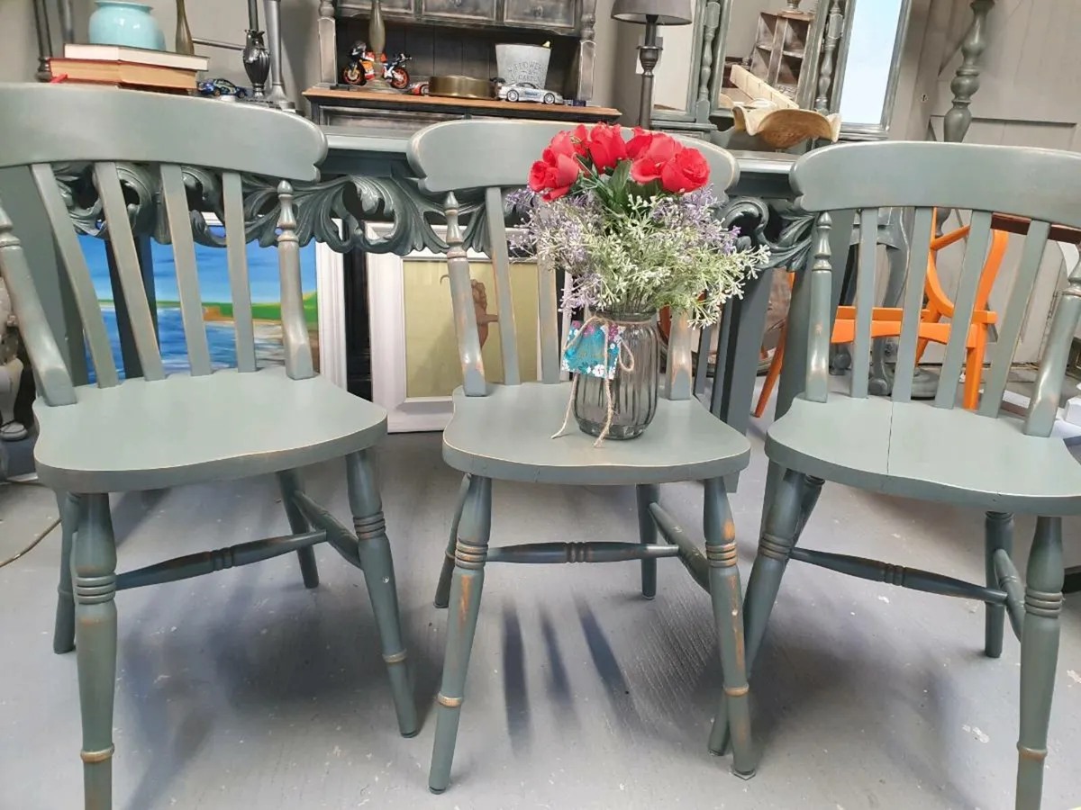 3 country kitchen dining chairs - Image 1