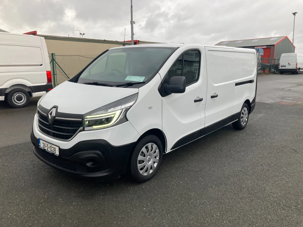 Renault Trafic 2021 - Image 3