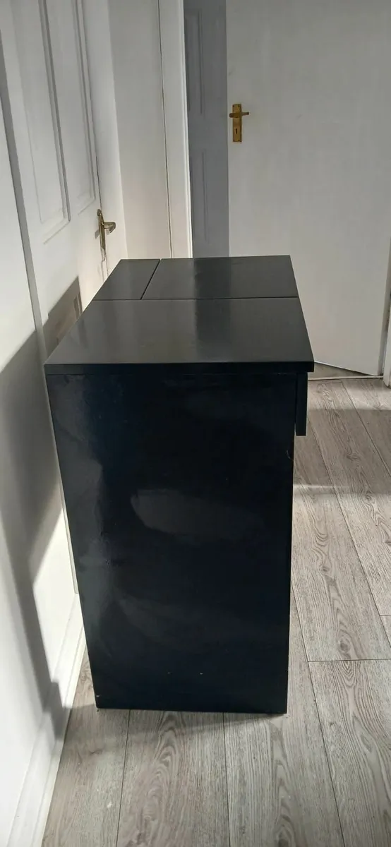 VANITY UNIT - Image 2