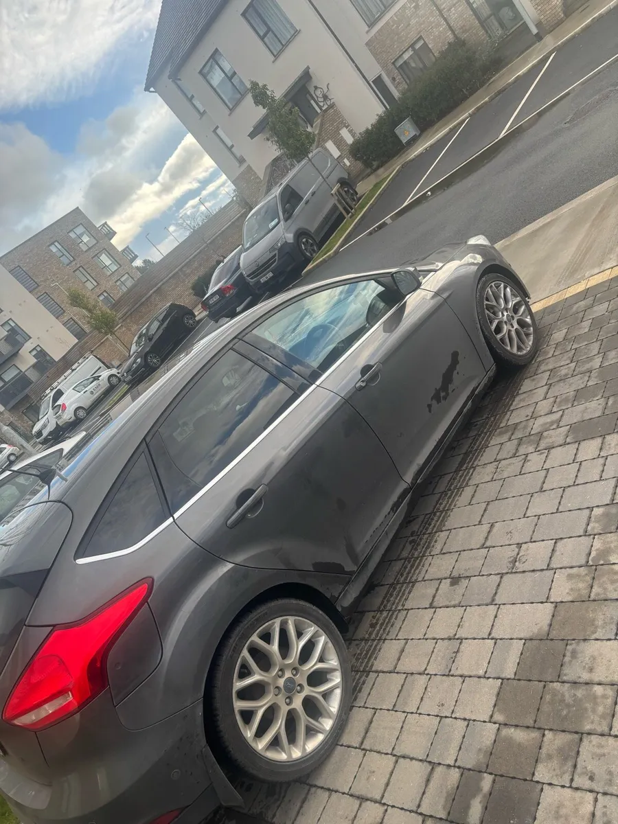 Ford focus titanium - Image 2