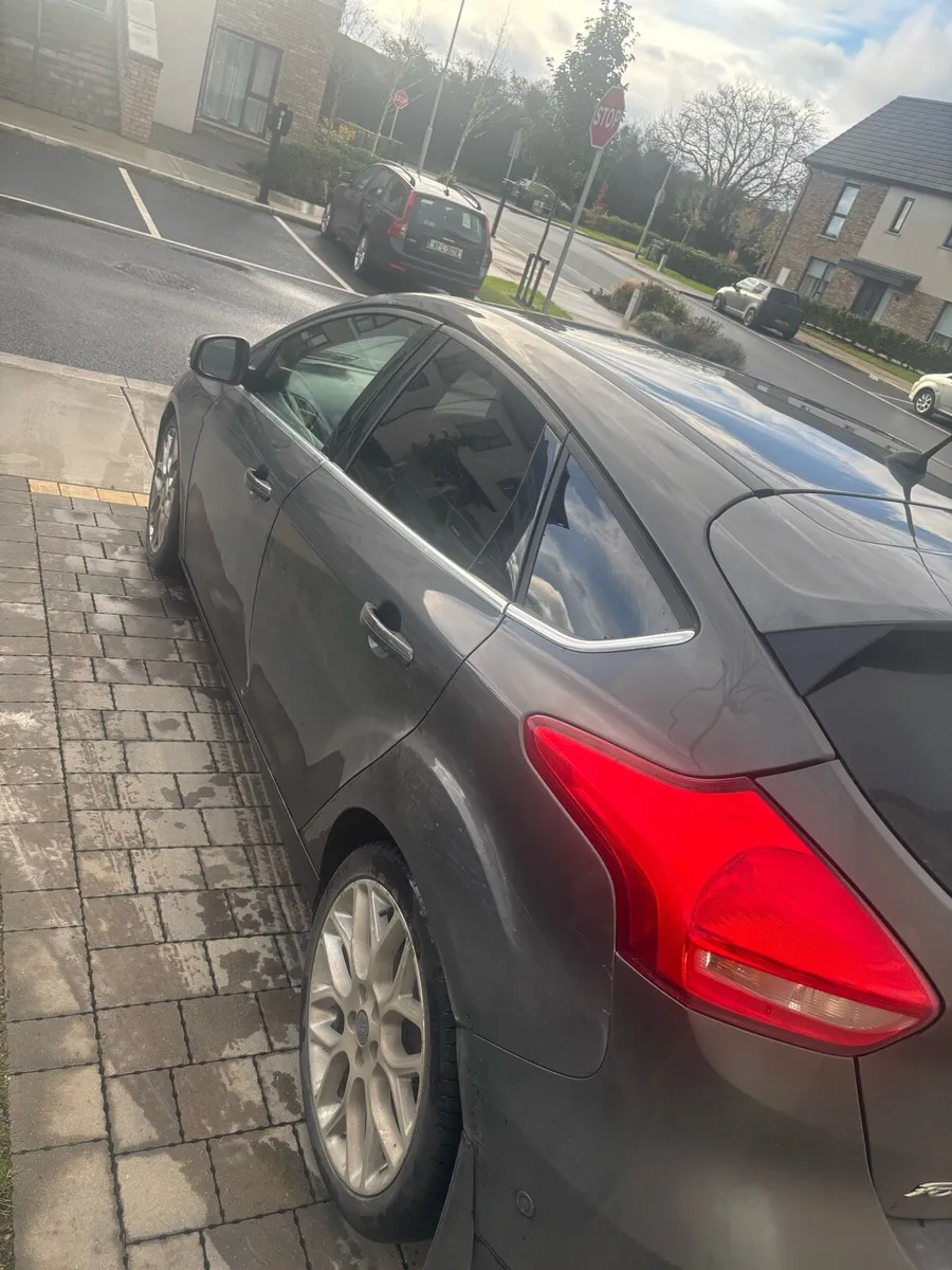 Ford focus titanium - Image 3
