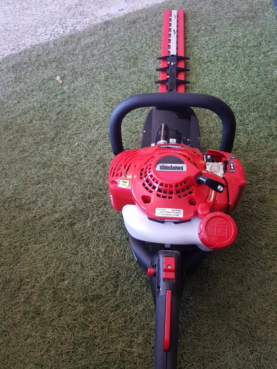 SHINDAIWA DH165ST PETROL HEDGETRIMMER - FOR SALE - Image 3