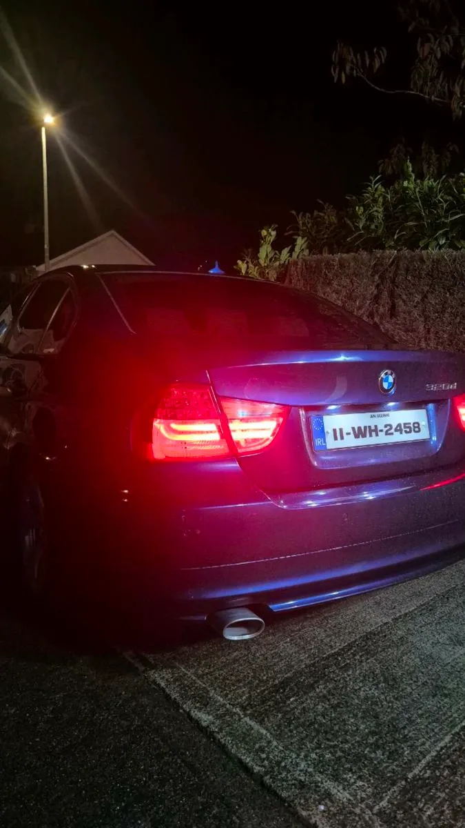 CLEAN 2011 BMW 320D NCT & TAX RARE COLOUR CREAM - Image 1