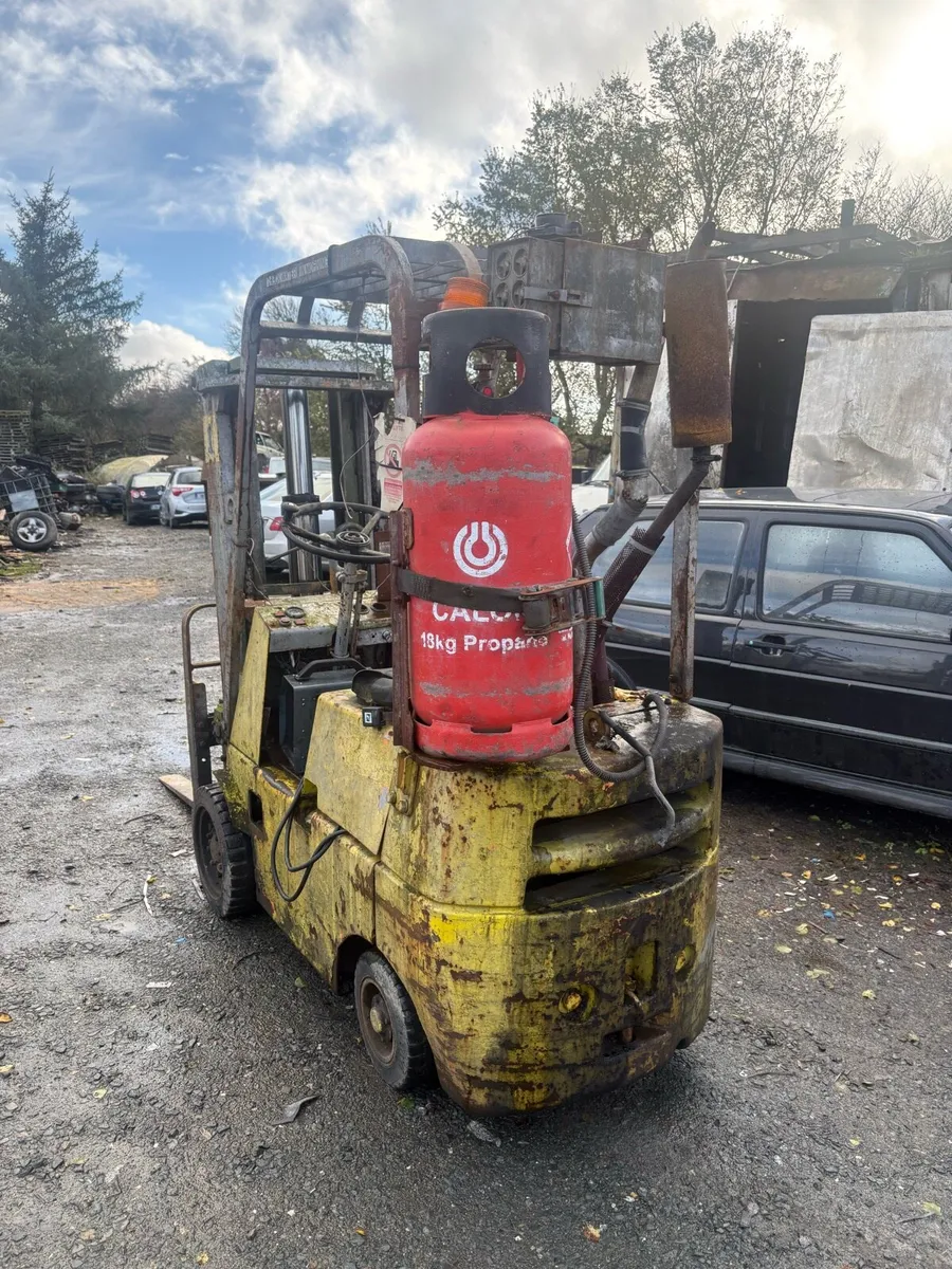 1.5 tonne forklift - Image 3