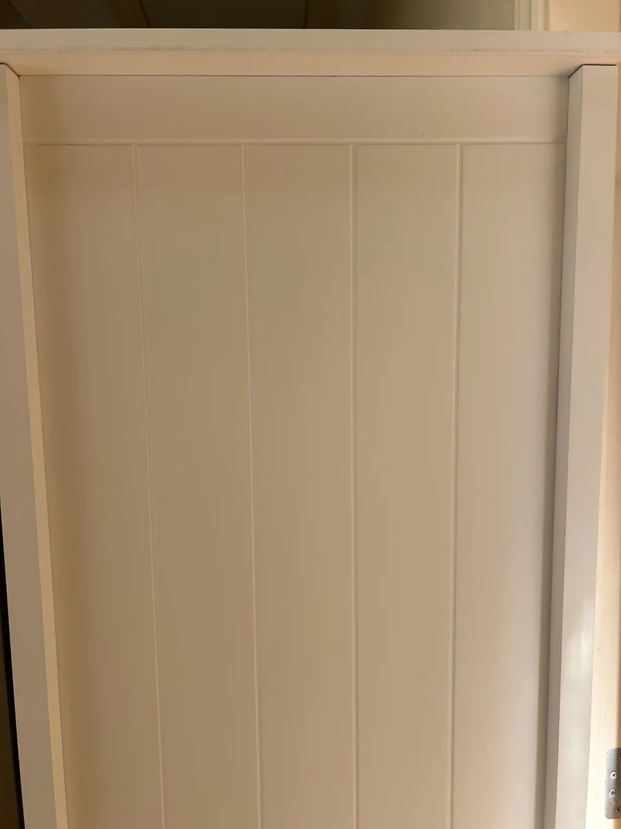 White  Wadrobe perfect for children’s room - Image 3