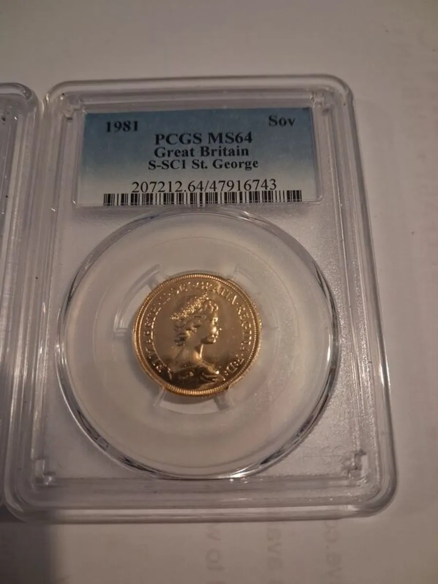 3 x full  gold sovereigns for sale - Image 1
