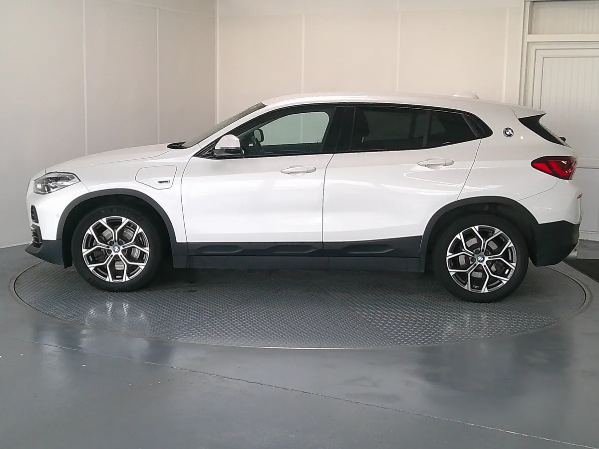 BMW X2 2022 - Image 4