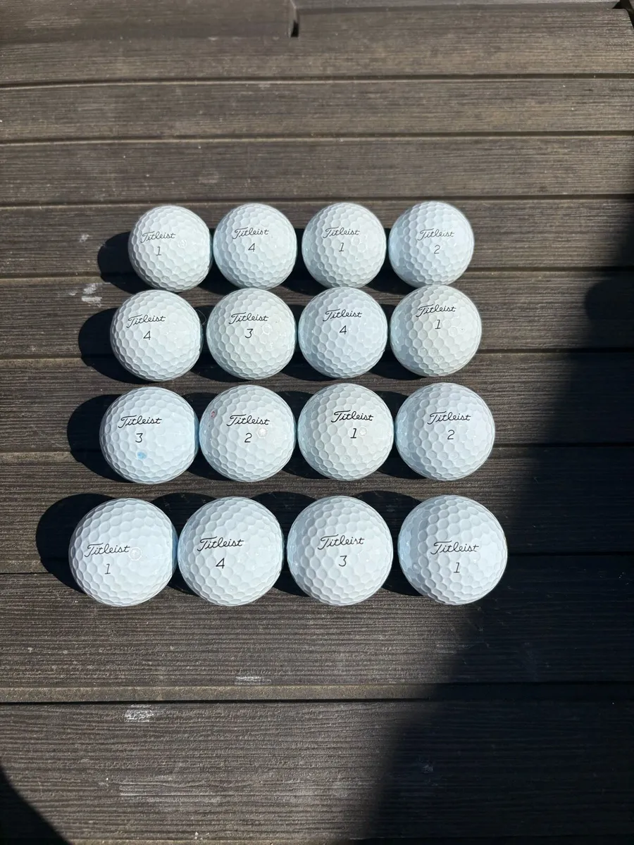 20 Titliest (AVX) Golf Balls