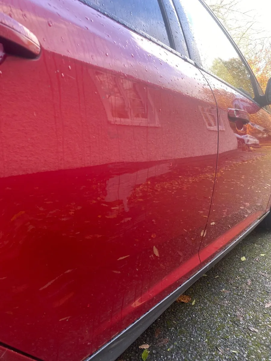 Ford Focus 2011 - Image 4