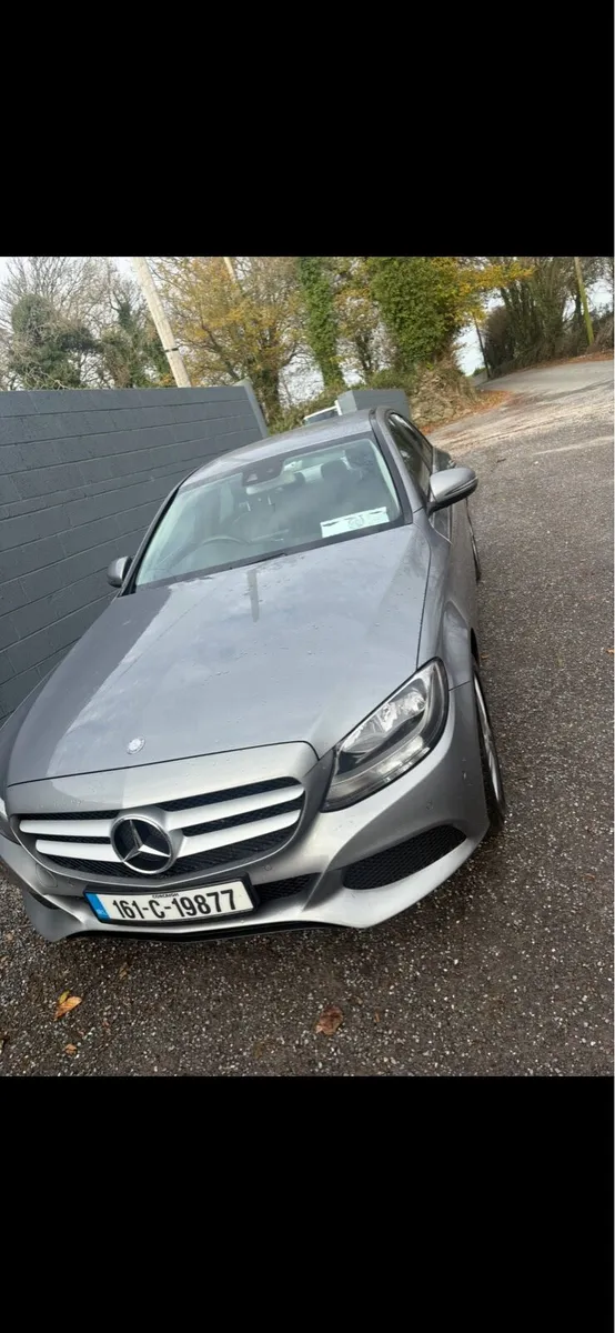 Mercedes C220 D - Image 2