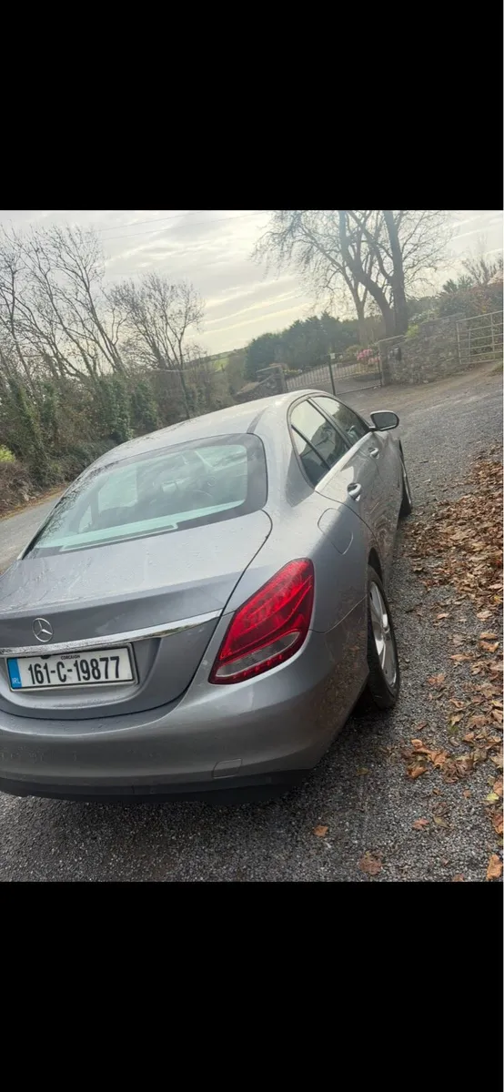 Mercedes C220 D - Image 4