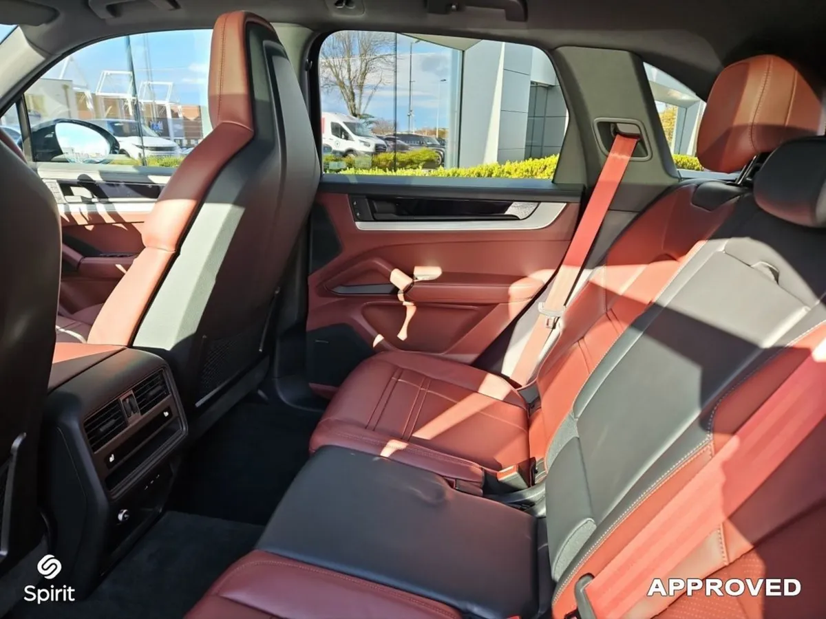 Porsche Cayenne 3.0 S E-hybrid Phev Auto - Image 4