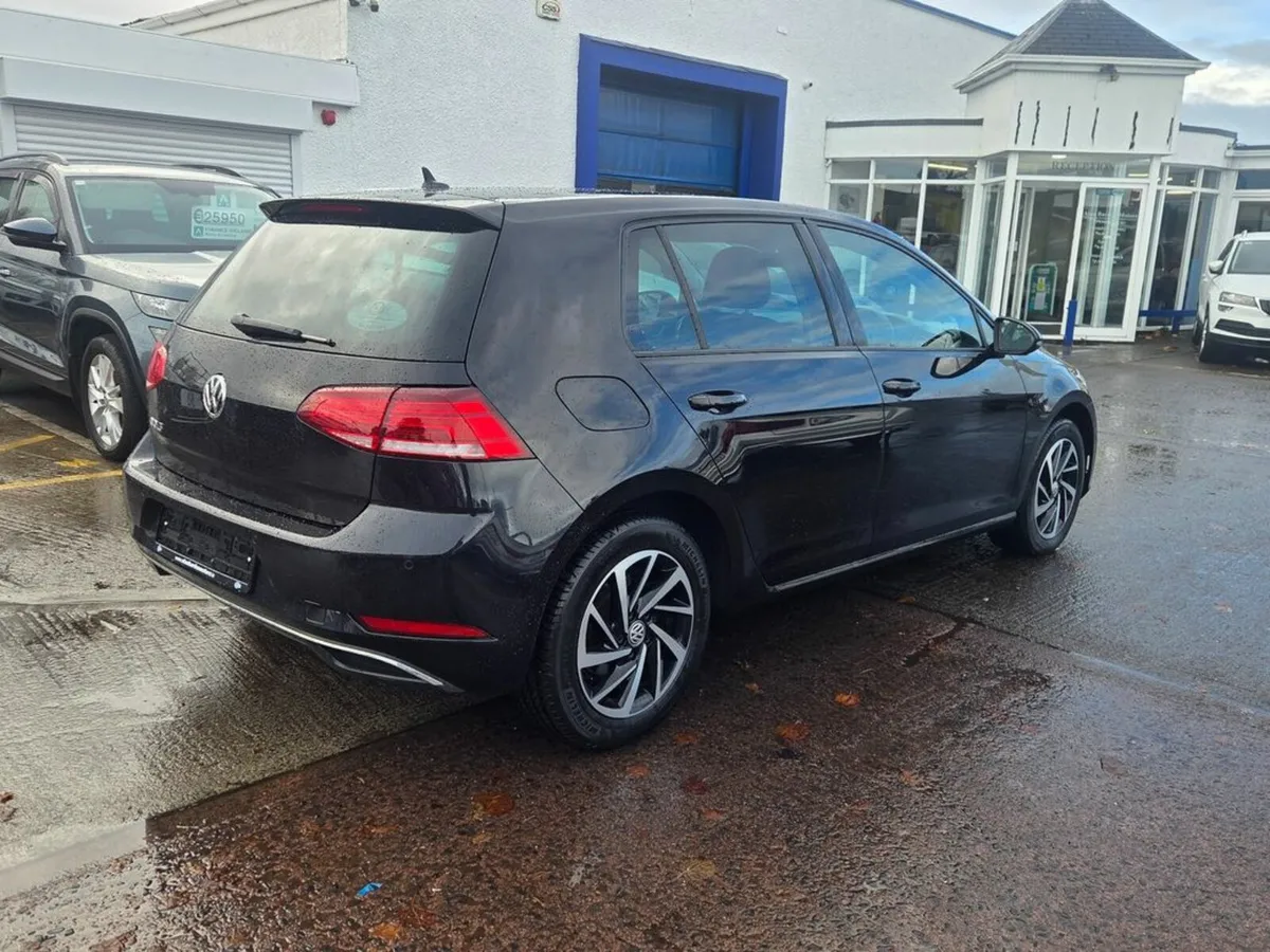 Volkswagen Golf MATCH EDITION TDI - Image 3