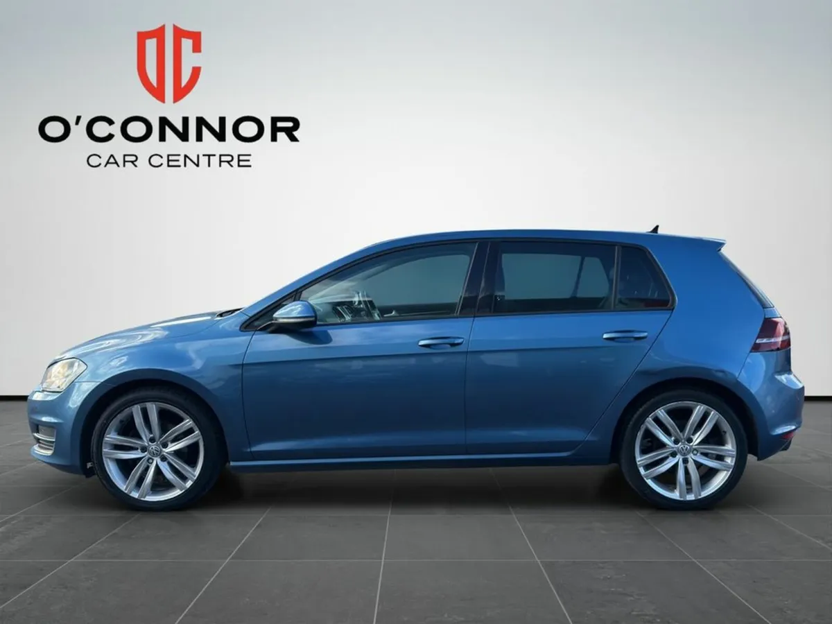 Volkswagen Golf “Golf Highline – Premium Features - Image 2