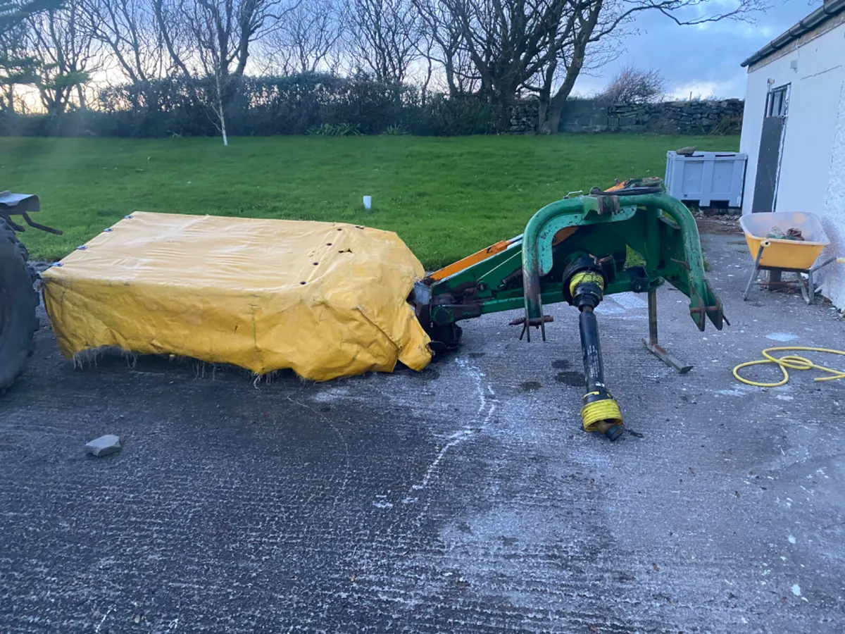 Malone  pro cut 700 mower - Image 4