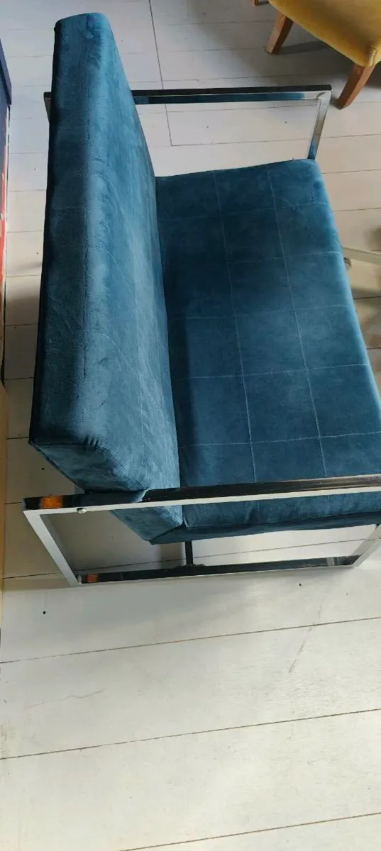 2 seater royal velvet blue seat - Image 3