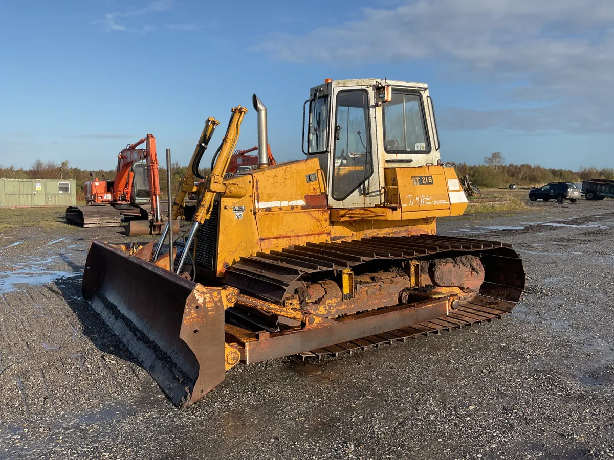1991 Liebherr PM 712 M Dozer For Auction - Image 1