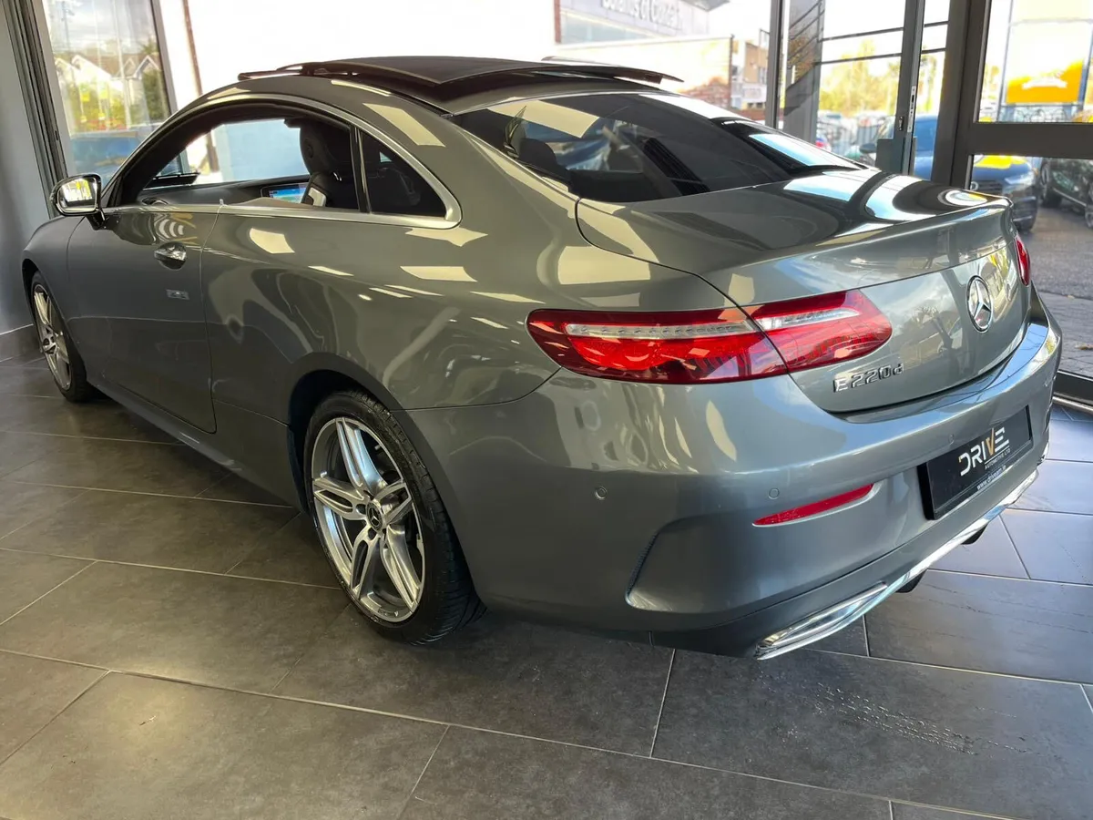 Mercedes-Benz E-Class 2019 220d Premium plus - Image 3