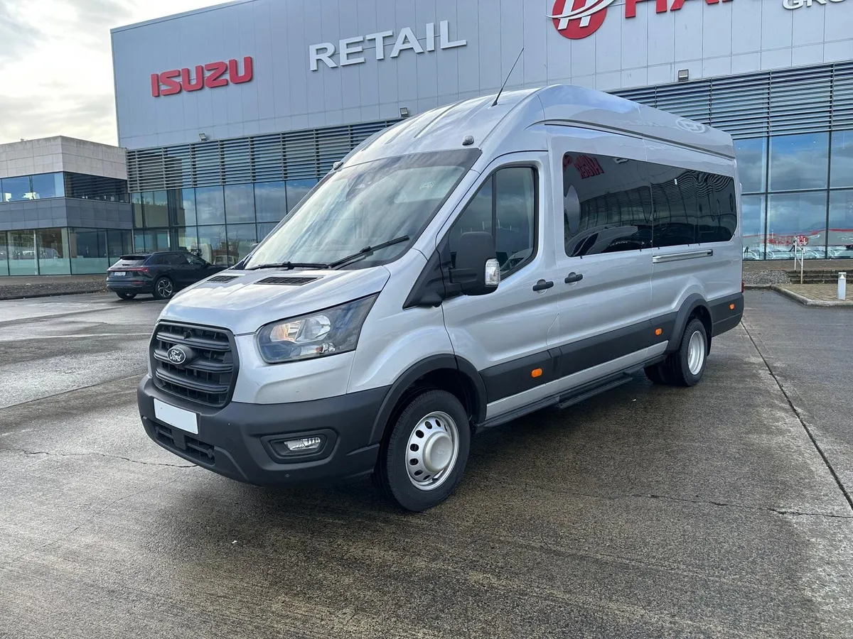 Ford Transit 350 Trend 2.0 TD 165PS – 17-Seat Bus - Image 2