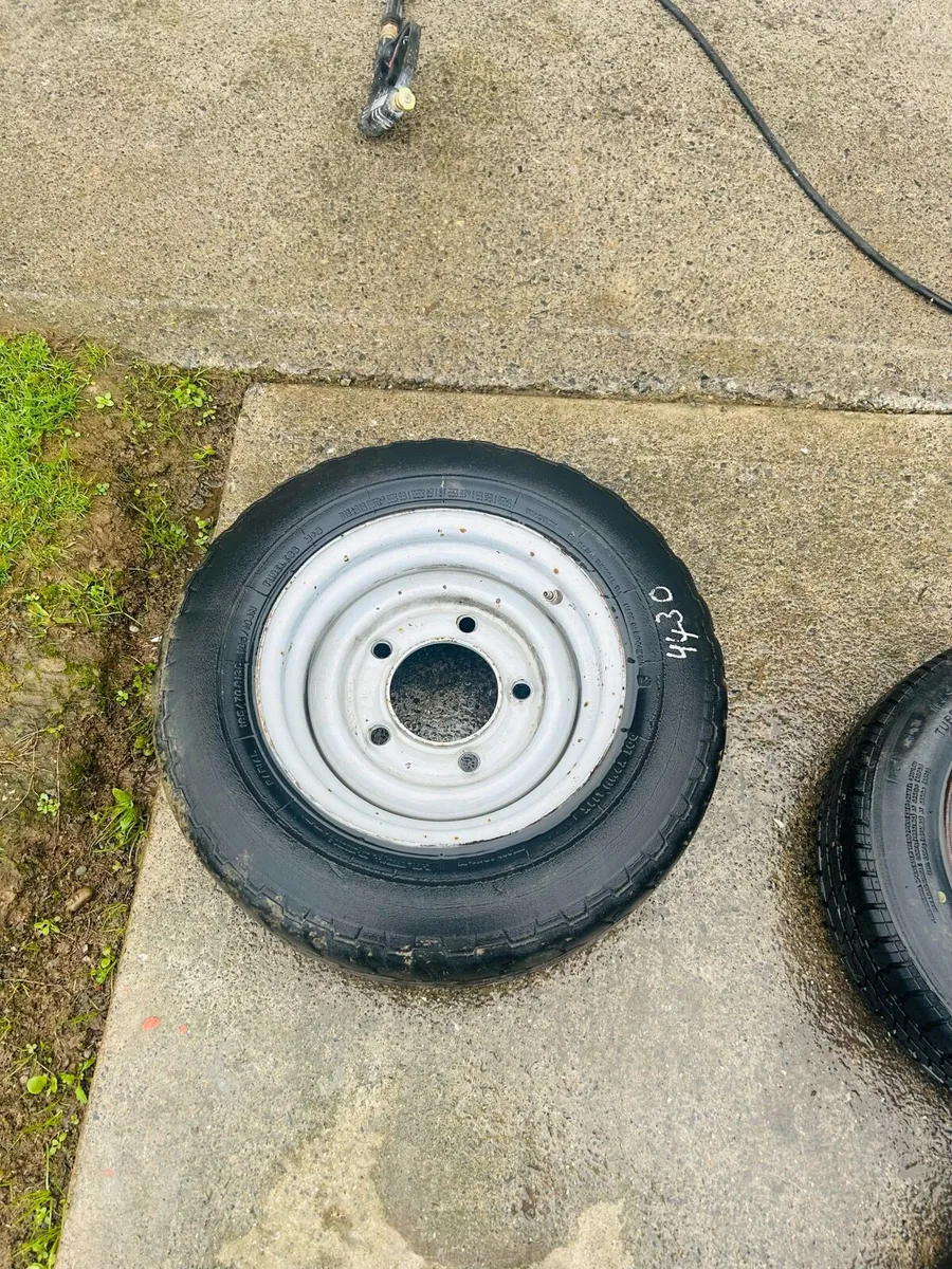 Selection of trailer wheels - Image 2