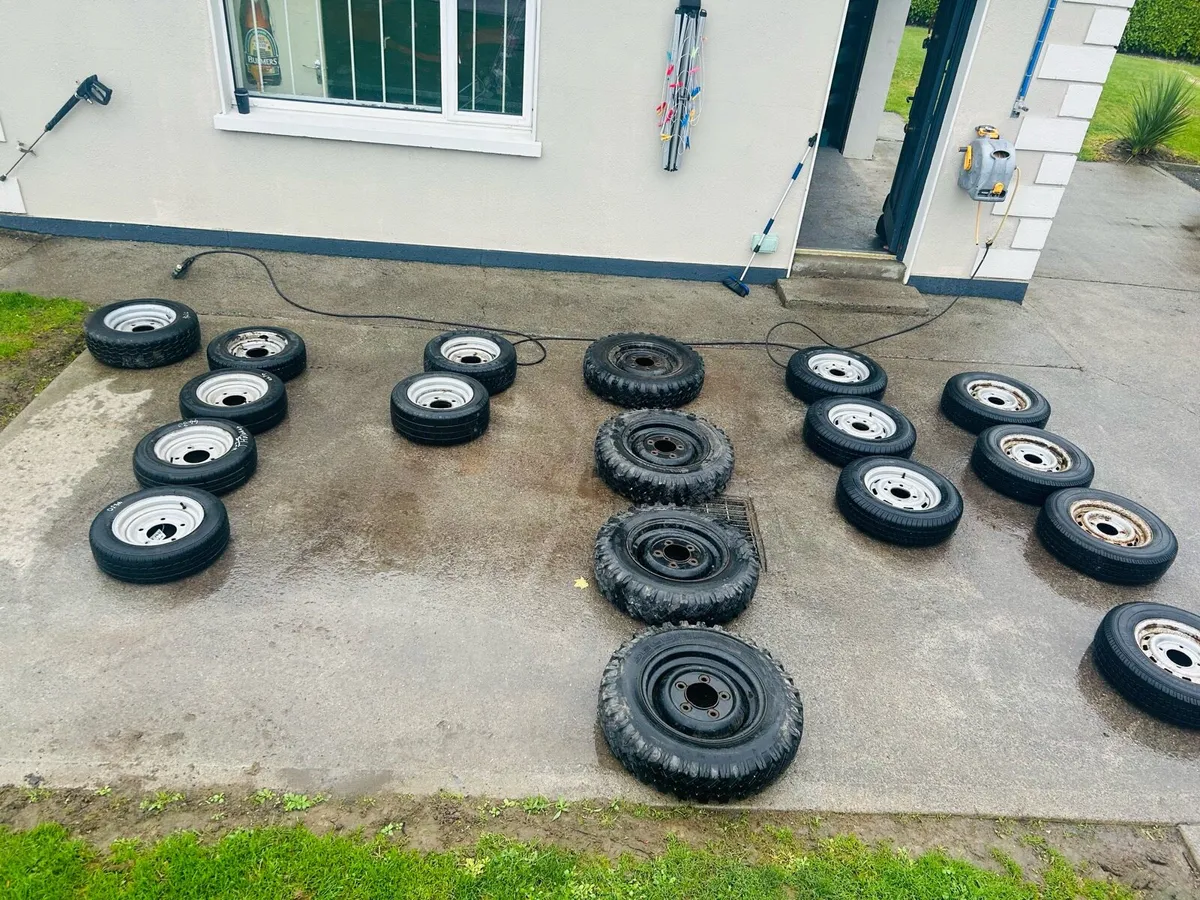 Selection of trailer wheels - Image 3