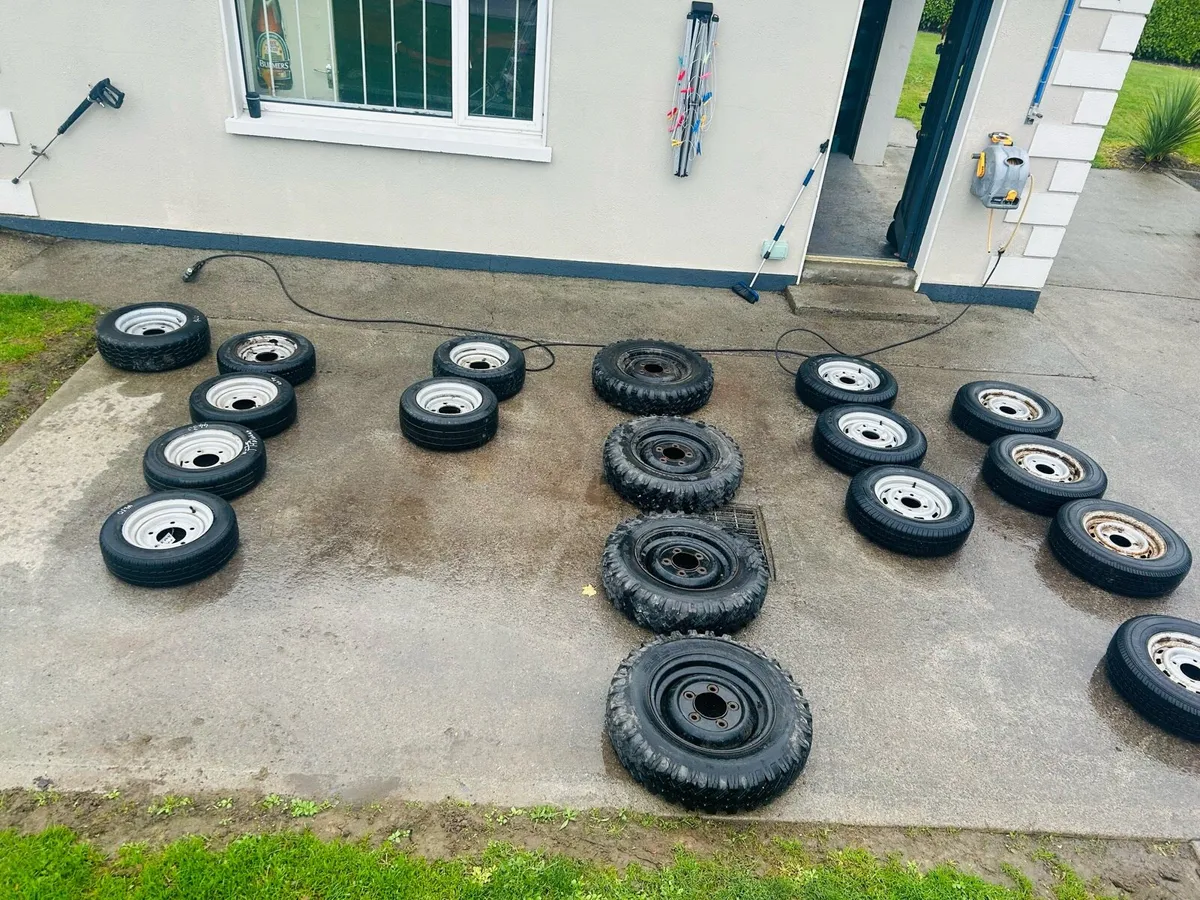 Selection of trailer wheels - Image 4